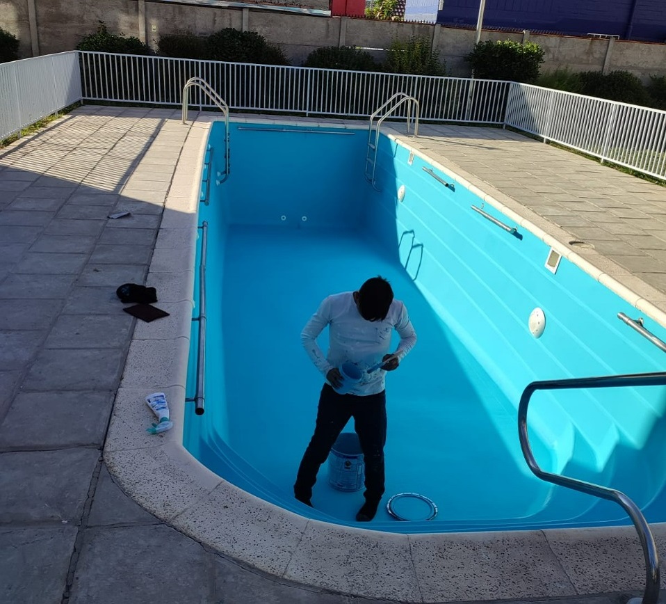 Reparación y pintura de piscina en La Florida